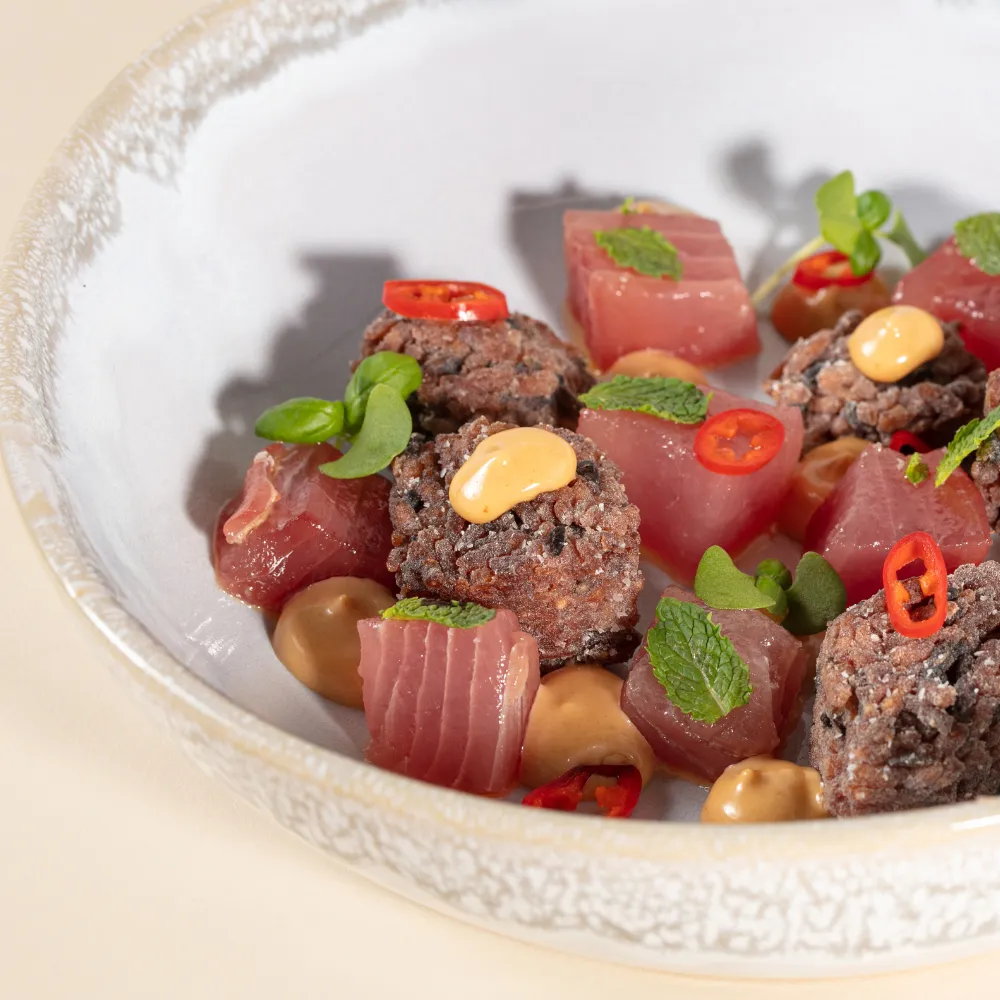 Fresh caught tuna, meats, and produce elevate your restaurant menu